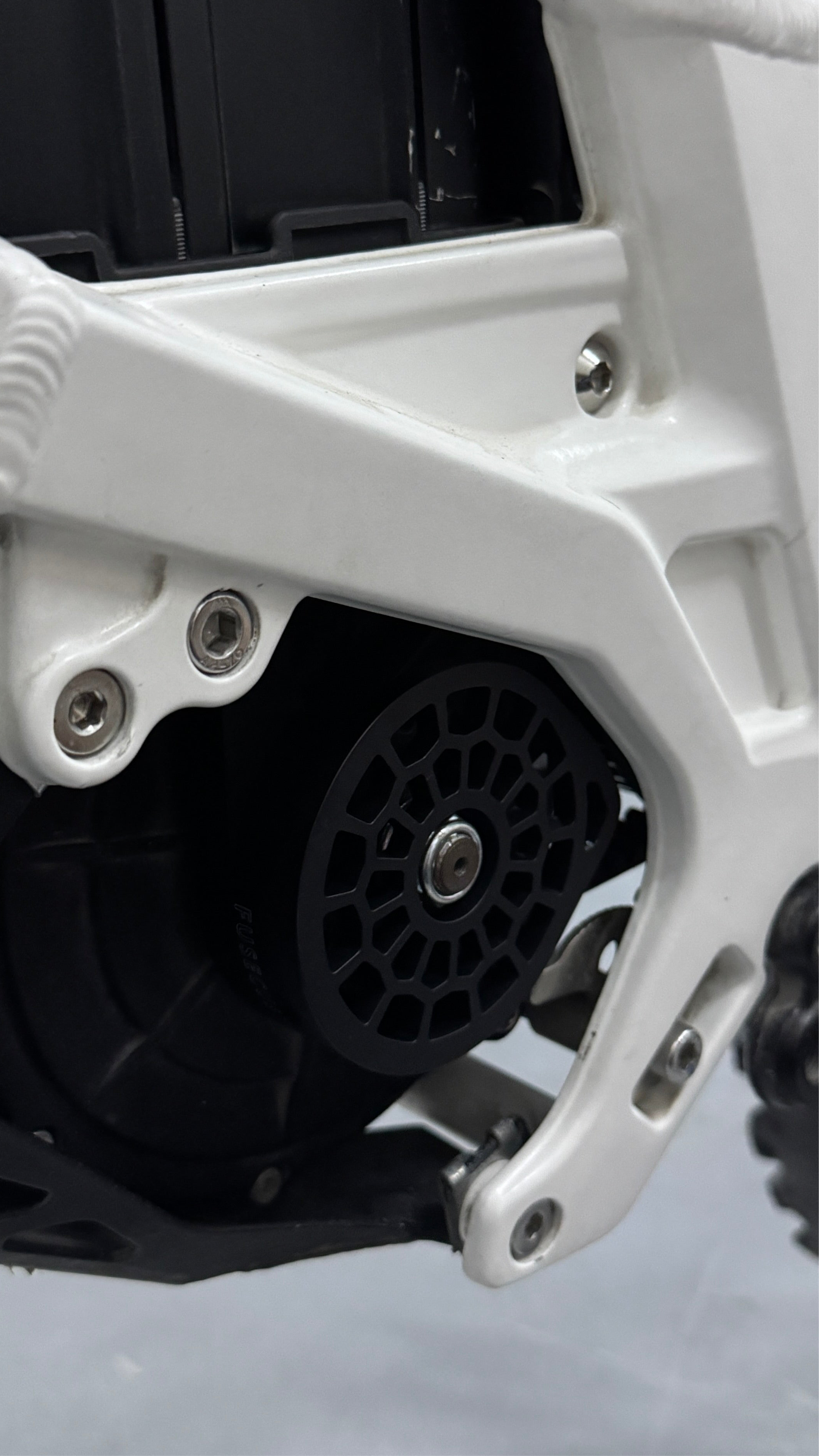Metal Surron Motor Cover V2